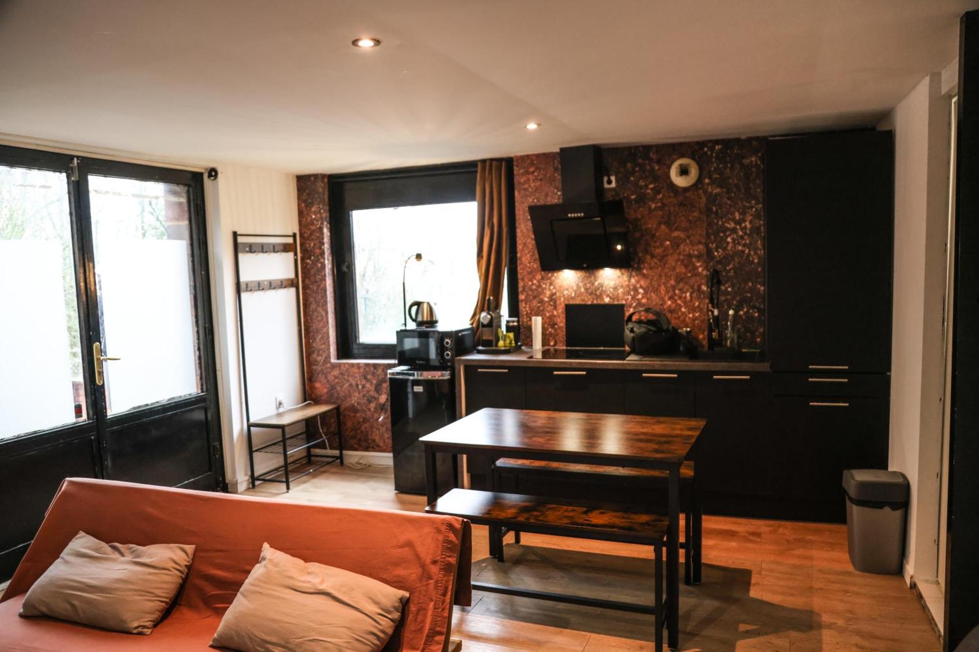 Appartement Avec Une Chambre Montlhery Ngoại thất bức ảnh